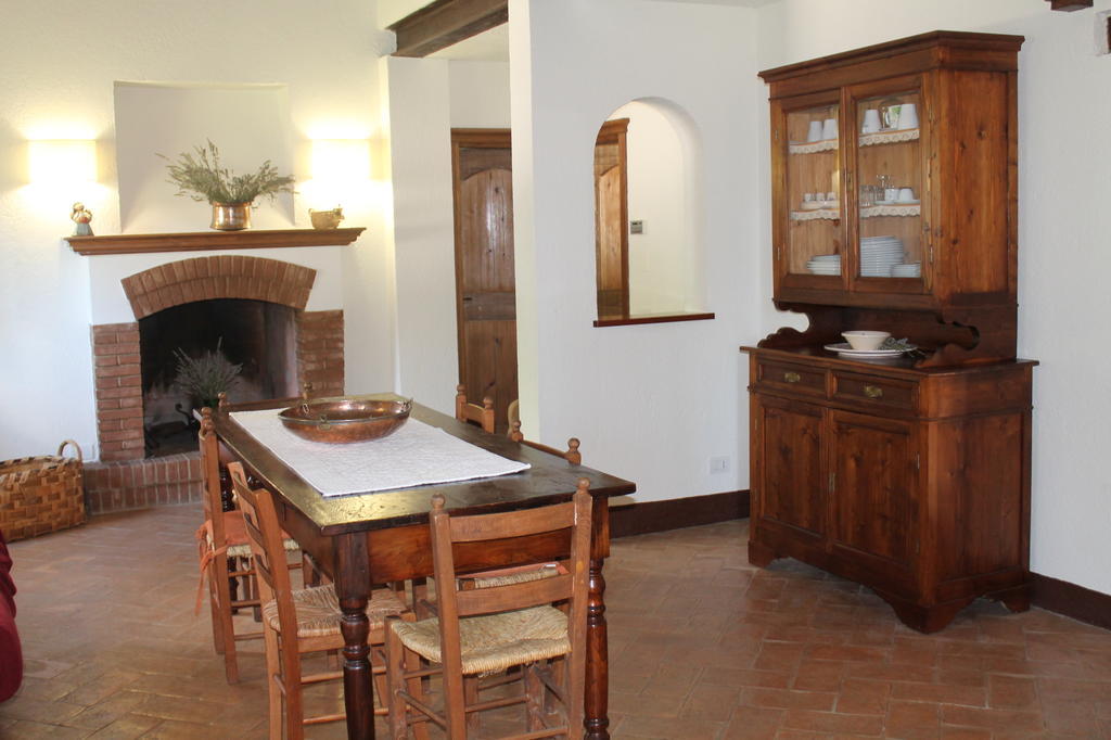 Agriturismo Poggio Della Rosa Амелія Номер фото